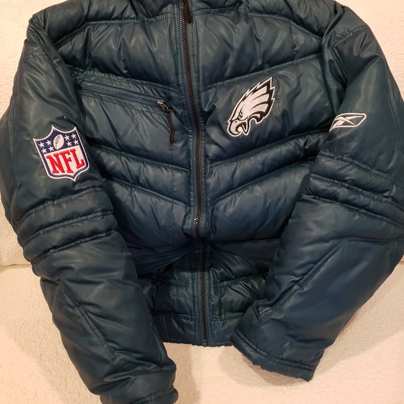 Philadelphia Eagles Puffer Jacket by Reebok Onfield Sz L - Picture 3 of 5